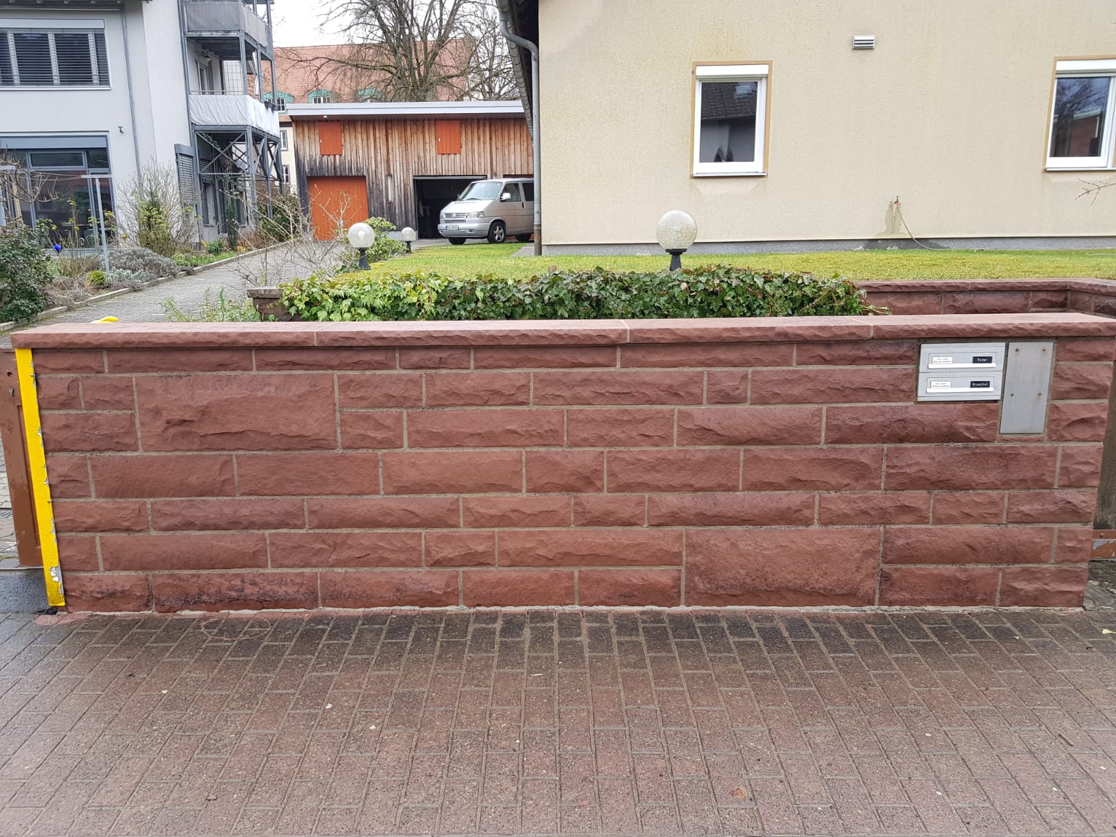 Mauerreinigung zum Bautenschutz